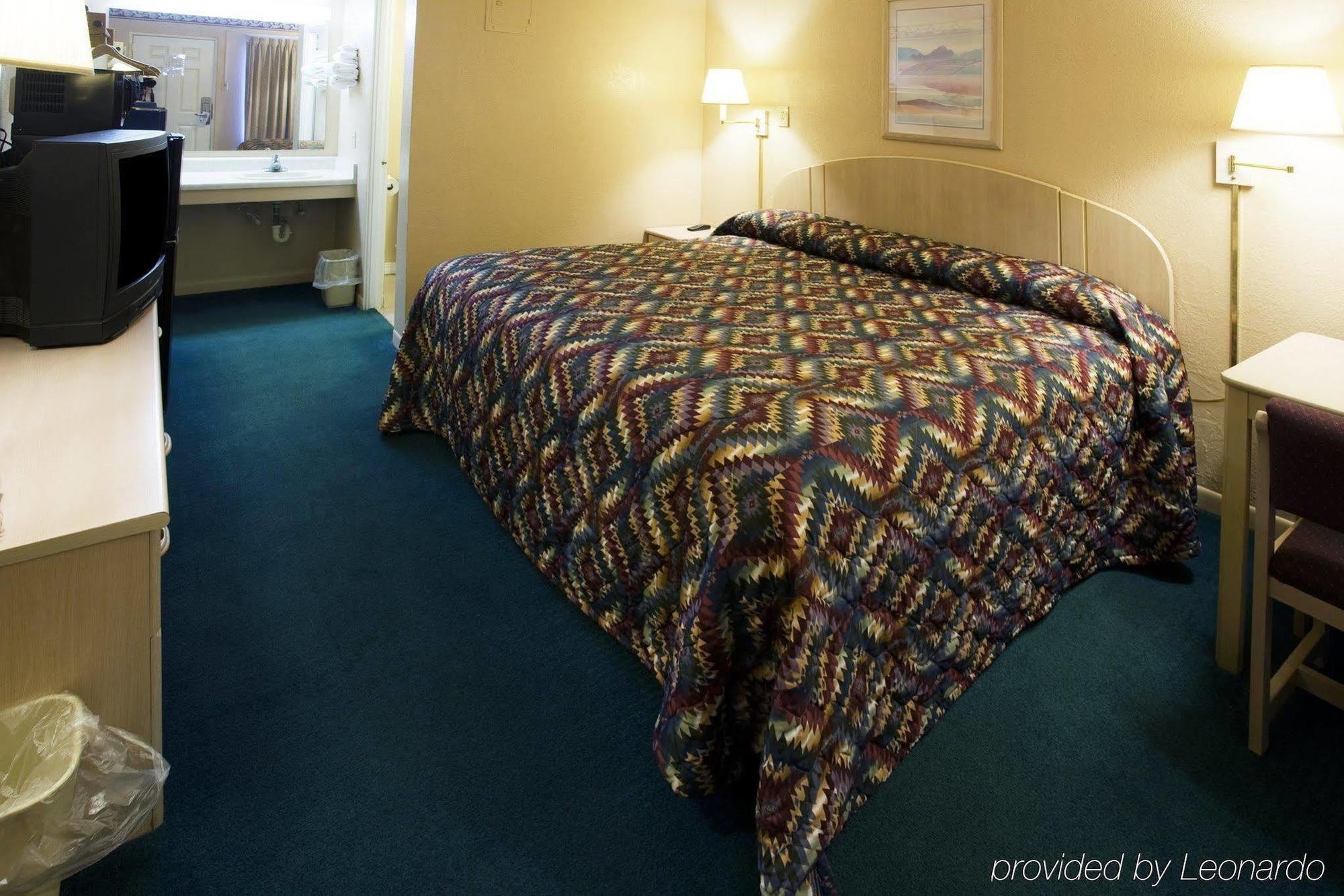 Lone Star Kerrville/fredericksburg Motel