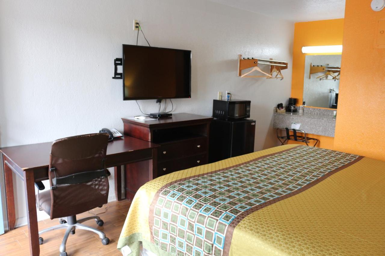 Motel Lone Star Kerrville/fredericksburg 2*
