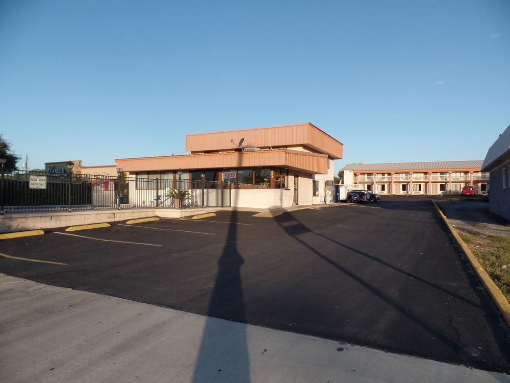 Lone Star Kerrville/fredericksburg Motel 2*