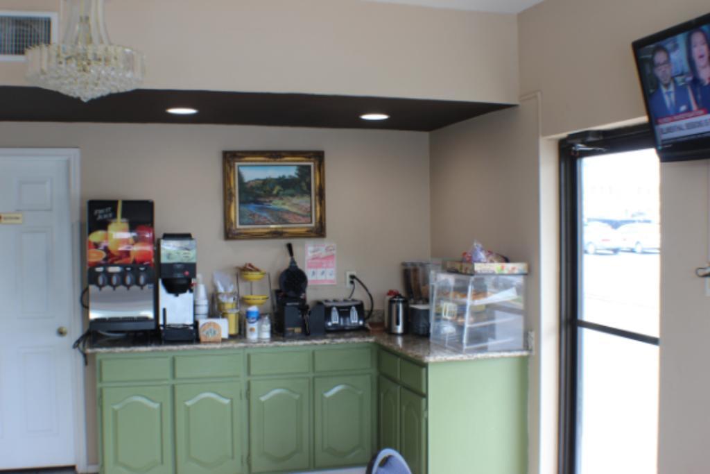 Lone Star Kerrville/fredericksburg Motel Kerrville