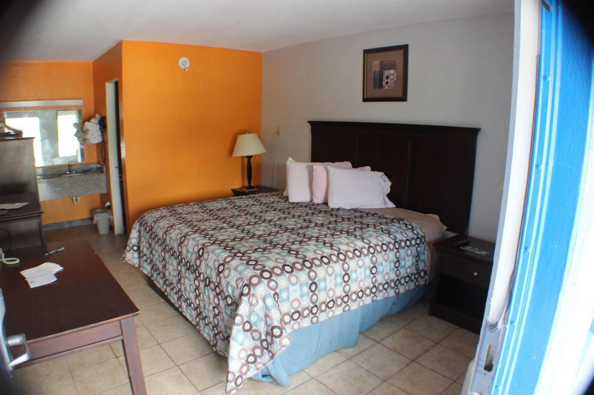 Motel Lone Star Kerrville/fredericksburg 2*